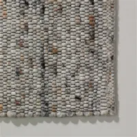 BESIDE RUGS VLOERKLEED DUBAI rond